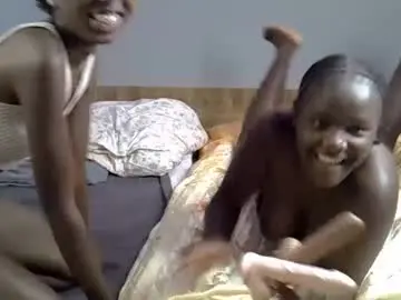 Chaturbate Nude Webcam of ebonyrapunzelle
