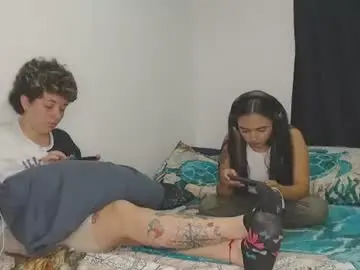 Chaturbate Live Sex Cam of kammy_cami