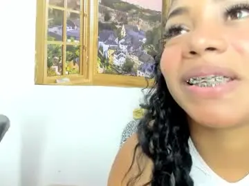 Chaturbate Watch Live Sex Cams of ellybloom