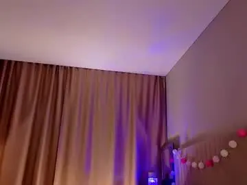 Chaturbate Live Sex Cam of samanthaginnings