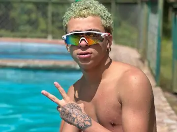 Imlive Nude Webcam of HollmanFronsh920