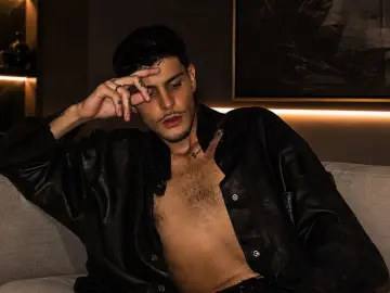 Livejasmin Free Live Porn of IzanDupond