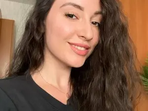 Myfreecams Adult Webcams of Laura_Schwarz