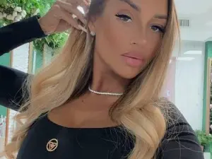 Myfreecams Watch Live Sex Cams of LovingBlondie