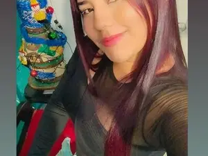 Myfreecams Sex Cam of Paola_curvess
