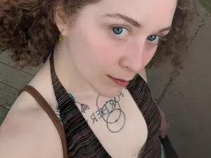 Myfreecams Watch Live Sex Cams of peachyqueen_