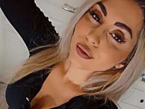 Myfreecams Live Sex Cam of TorriHayes