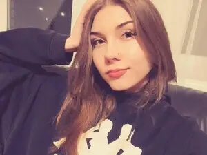 Myfreecams Live Sex of YanaMeoww