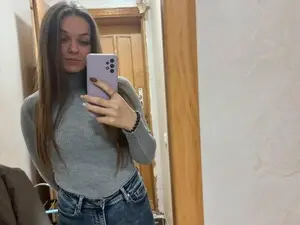 Myfreecams Live Sex Cam of Chaynea