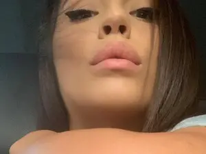 Myfreecams Free Live Porn of ImagineRoses