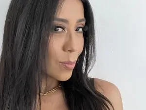 Myfreecams Nude Webcam of Isabella_77