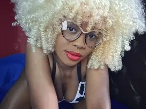 Myfreecams Live Sex Cam of Akelia_Too_Nasty