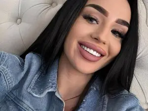Myfreecams Private Sex Chat of EVAXROSE