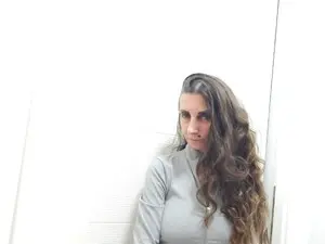 Myfreecams Nude Webcam of Crissaslim4u