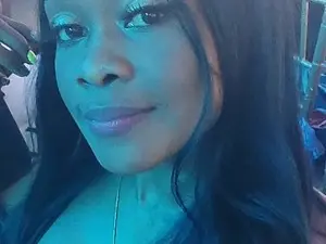 Myfreecams Nude Webcam of Alexia_Bonet