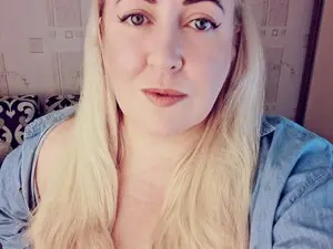 Myfreecams Private Sex Chat of SweetieLoren