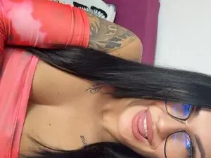 Myfreecams Nude Webcam of MiaKitty