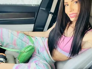 Myfreecams Nude Webcam of Bellahot77