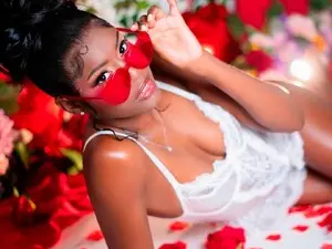 Myfreecams Free Porn Cam of BellaaDajud
