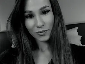 Myfreecams Live Sex Cam of ShySaraa