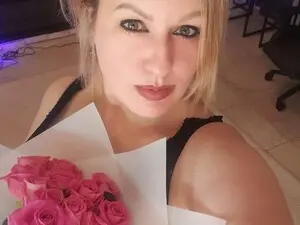 Myfreecams Live Sex of MariemLui
