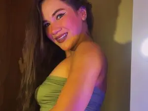 Myfreecams Sex Chat of Latinahot