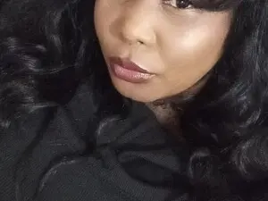 Myfreecams Live Sex Cam of Sexy_ebony544