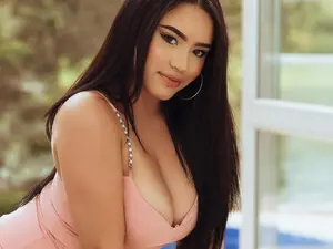 Myfreecams Live Sex of MaraMartinez
