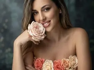 Myfreecams Watch Live Sex Cams of Evelinn