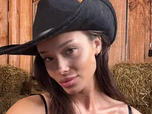 Myfreecams Sex Cam of SweetRossie