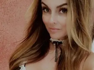 Myfreecams Free Porn Cam of Kitty_Hawkins