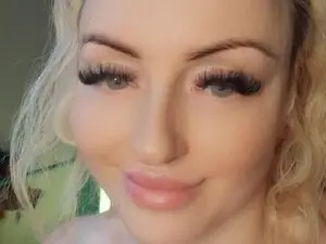 Myfreecams Adult Webcam of NADINNNE