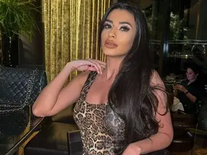 Myfreecams Adult Video Chat of Naila_777