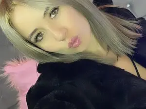 Myfreecams Nude Webcam of NickySexfire