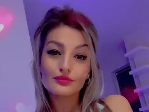 Myfreecams Live Sex of OXXXY