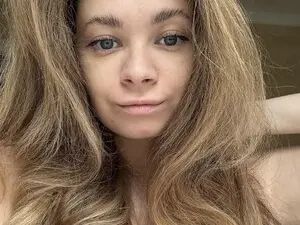 Myfreecams Live Sex of Miss_Moan69
