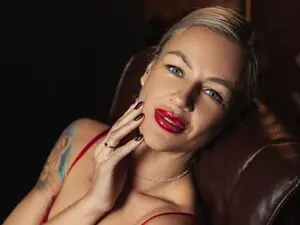 Myfreecams Live Sex Cam of Double_Spice