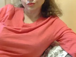 Myfreecams Nude Webcam of Aronia