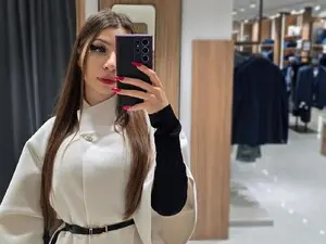 Myfreecams Nude Webcam of Ellamilano9