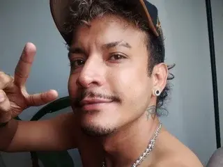 Streamate Private Sex Chat of MorisogBIG20