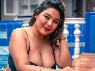 Streamate Live Sex of LatinaHoleQueen