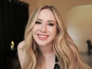 Streamate Best live sex cam show of pintsizedblonde