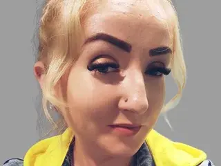 Streamate Live Porn of Bellixy
