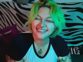 Streamate Sex Cam of xxgreengoodxx