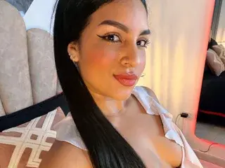 Streamate Adult Webcams of EstrellaGarcia