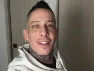 Streamate Adult Video Chat of Santyof19