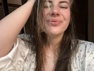 Streamate Live Porn of NikaShadow