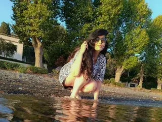 Streamate Watch Live Sex Cams of HellenMoon
