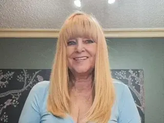 Streamate Live Porn of Adrianna_4u