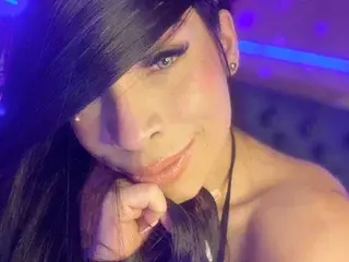 Streamate Watch Live Sex Cams of MacaSweet